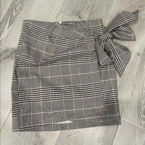 Checkered Holiday Gray Skirt